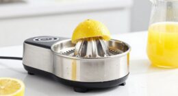 preventing bitter citrus juice