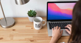 15 Best Motivational Quote Desk Accessories for Daily Inspiration in 2026